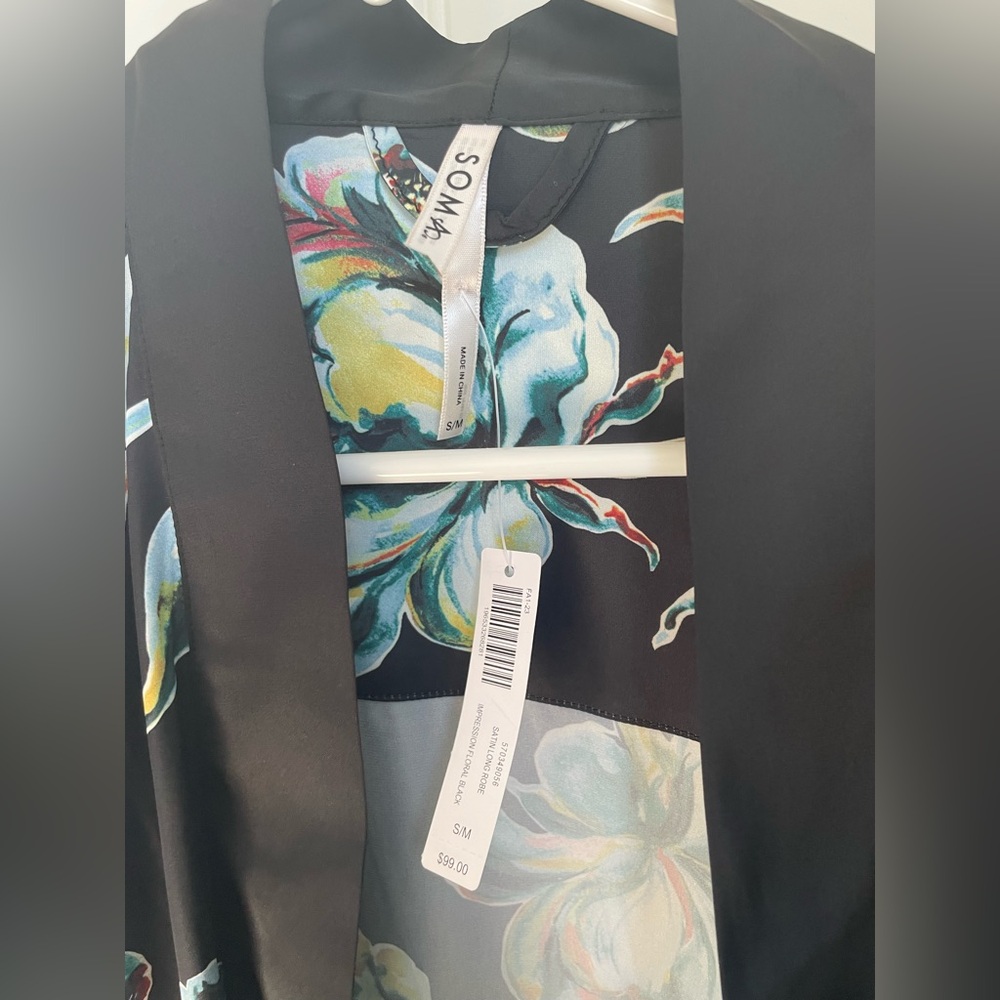 NWT Soma Satin Long Robe in impression floral black - S/M - Picture 4 of 4